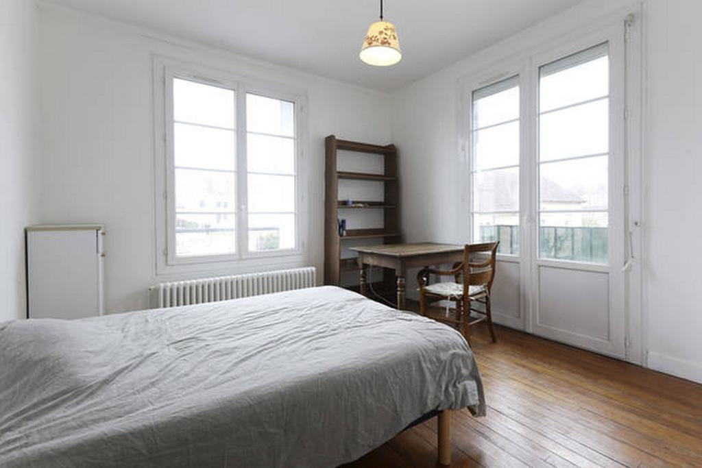 Chambres Meublees Chez L'Habitant Dans Appartement Proche Gare Sncf Creil Eksteriør bilde